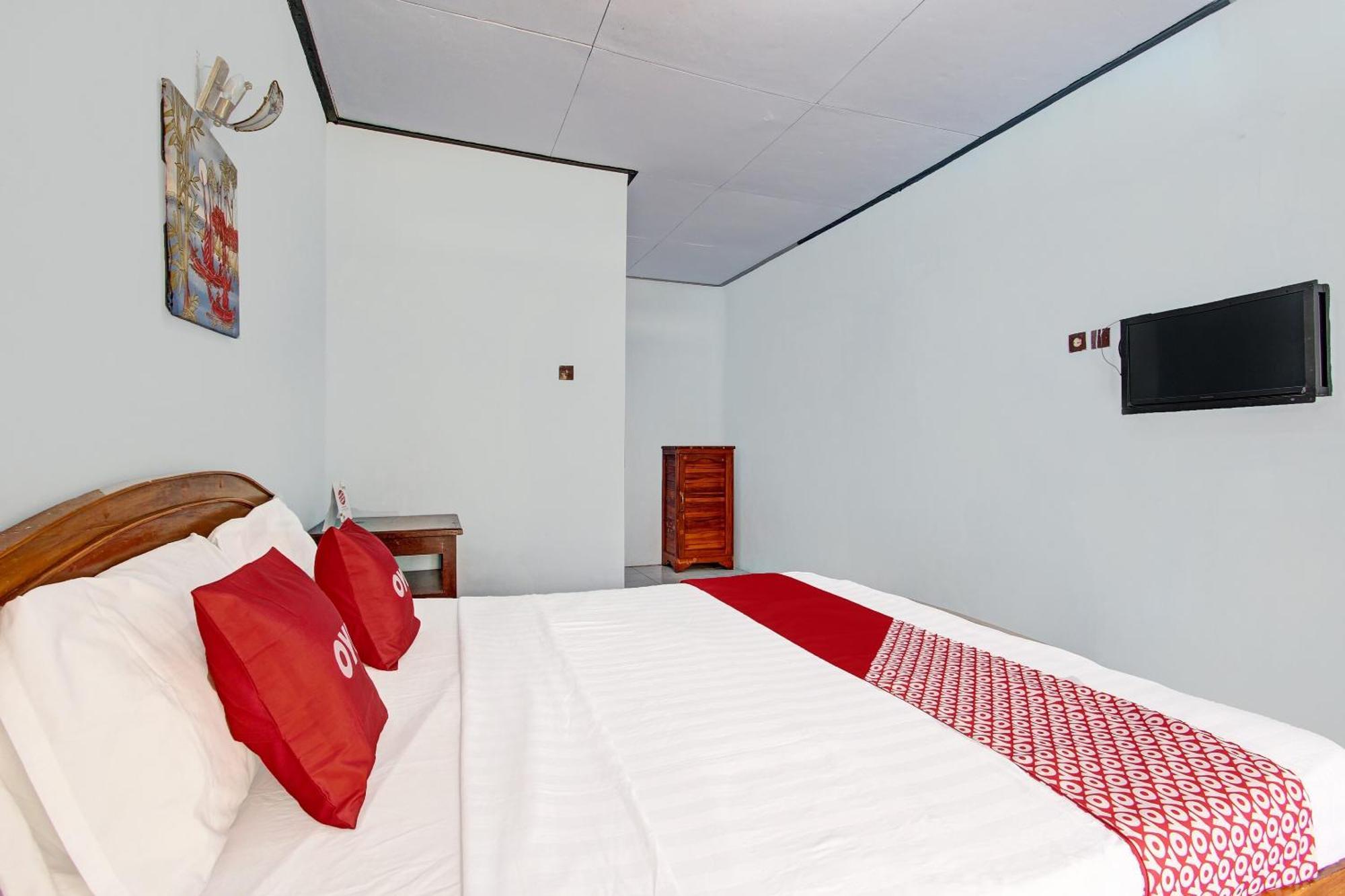 Capital O 91644 Loka Hause Otel Salatiga Dış mekan fotoğraf