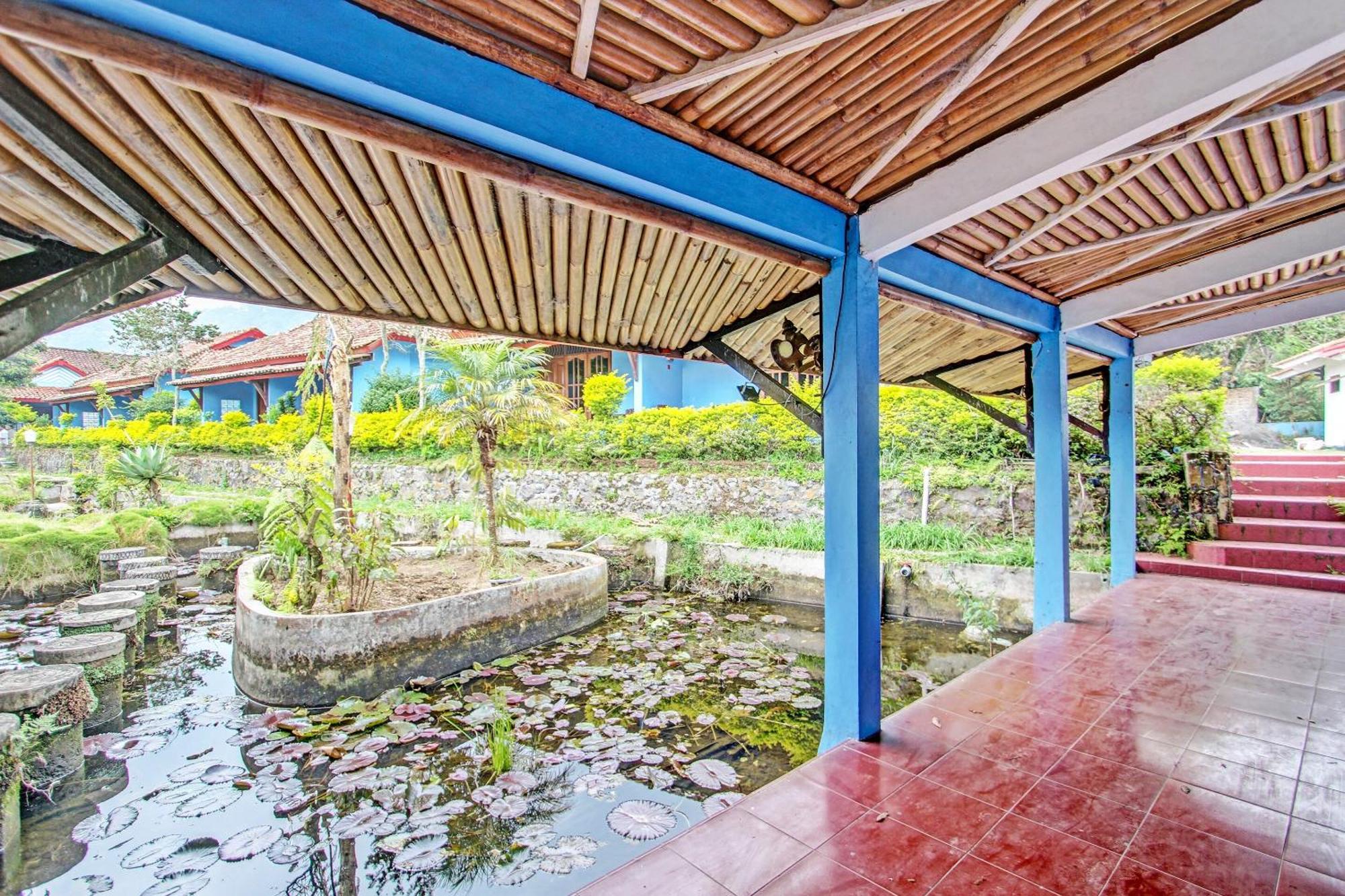Capital O 91644 Loka Hause Otel Salatiga Dış mekan fotoğraf